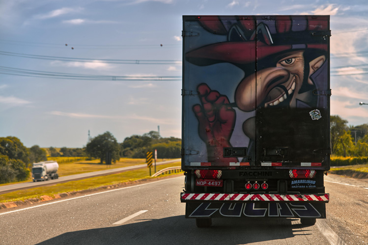 進(jìn)口汽車報(bào)關(guān)要多久 進(jìn)口汽車報(bào)關(guān)要多久